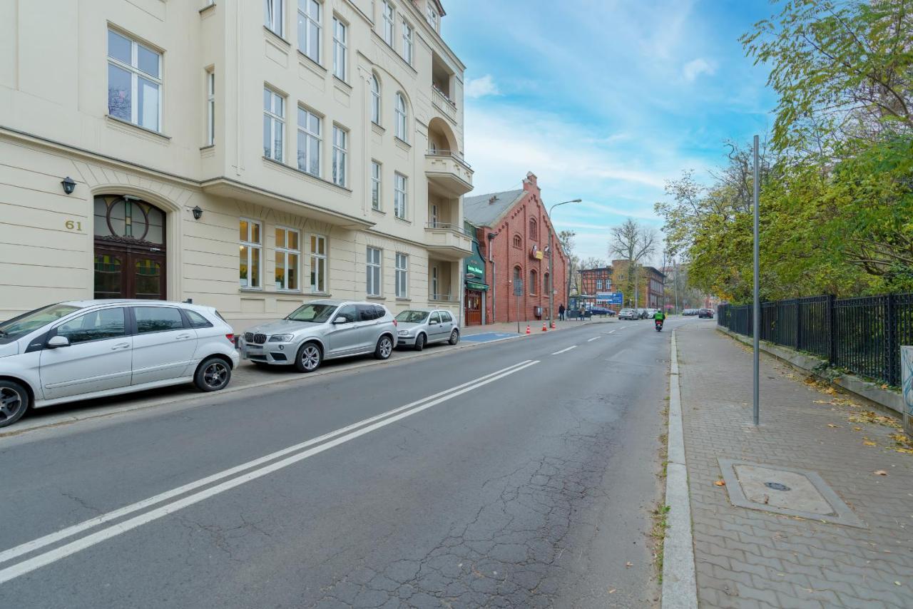 Deluxe Mtp Apartments Matejki By Noclegi Renters Poznań Kültér fotó