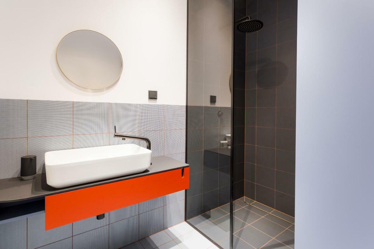 Deluxe Mtp Apartments Matejki By Noclegi Renters Poznań Kültér fotó