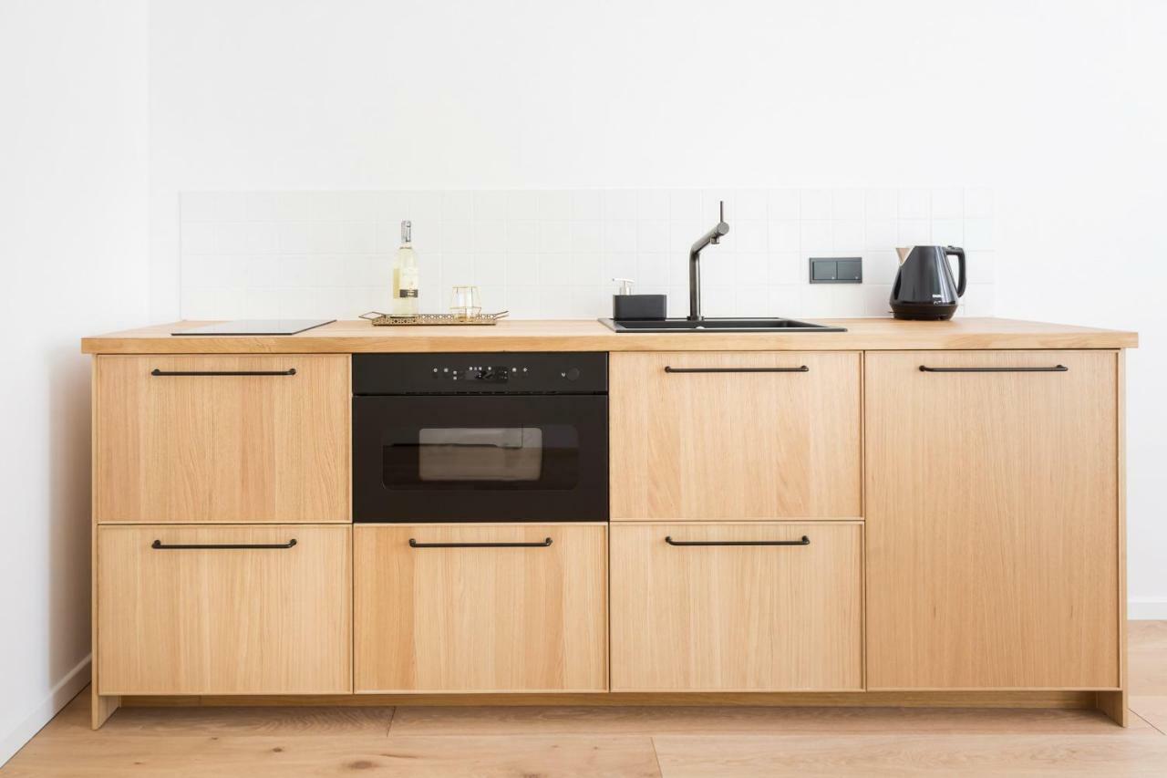Deluxe Mtp Apartments Matejki By Noclegi Renters Poznań Kültér fotó